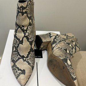 Dolce Vita - Bel Bootie - Snake Print Leather